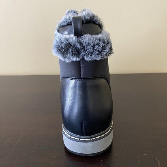 WHITE MOUNTAIN Women's Shoes Tamarin Puffer Ankle Bootie - Picture 6 of 7